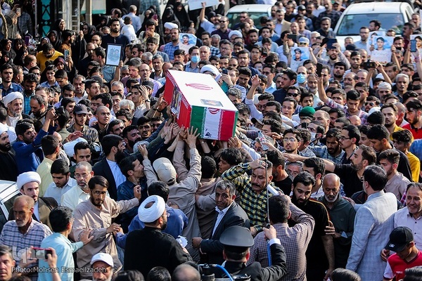 پرونده:عکس مراسم تشییع شهید الداغی در مشهد.jpg